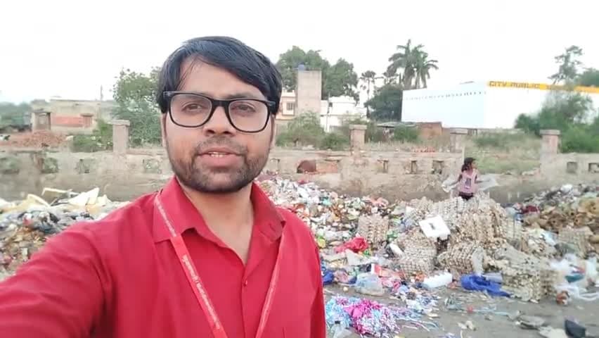 #पेड़_लगाए_बबूल_के_तो_आम_कहां_से_होय अगर आप इन बच्चो को #रोटी_कपड़ा_मकान नही दे सकते तो आपके #ट्रिलियन_इकोनामी कोई मतलब?