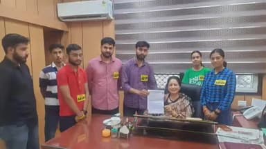 मंडी: सरदार पटेल विश्वविद्यालय मंडी की एबीवीपी इकाई ने मांगों को लेकर प्रति कुलपति को सौंपा ज्ञापन