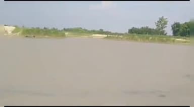 सगड़ी: देवारा वासियों ने बाढ़ आने से पूर्व शासन प्रशासन की तैयारी पर उठाया सवाल