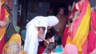 दरभंगा: सोनवा गांव में दादी व पोते की धारदार हथियार से काटकर की गई हत्या