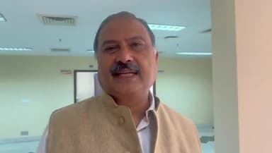 आमेर: बर्खास्त मंत्री राजेंद्र गुढ़ा से जुड़े मामले को लेकर विधानसभा में मीडिया से बात करते हुए विधायक रफीक खान ने दी जानकारी