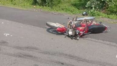 मझगवां: हिरौंदी और चितहरा मोड़ के बीच बाइक सवार का हुआ भीषण एक्सीडेंट, एक्सीडेंट का कारण अज्ञात, एक युवक की मौके पर हुईं मौत।