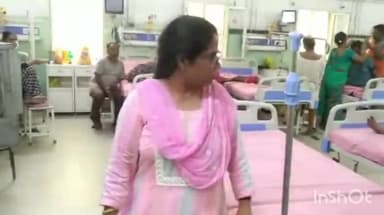 बरेली: ज़िला अस्पताल बरेली का सीएमएस अलका शर्मा ने किया निरीक्षण