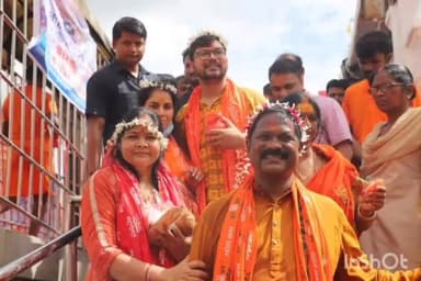 बतौली: खाद्य मंत्री अमरजीत भगत ने झारखंड के देवघर स्थित बाबा बैजनाथ धाम के सपरिवार किए दर्शन