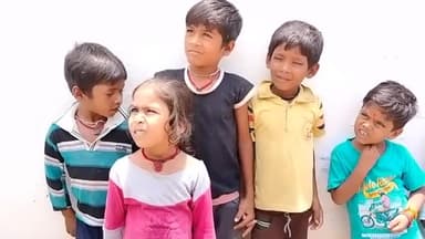 15 अगस्त से बच्चो को खाना नही मिला द्लीपुर आंगनबाड़ी केंद्र पर बच्चो का आरोप है सुपर बाइजर कि मिलीभगत से