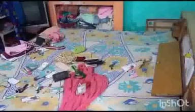 बहराइच: रामपुर टेपरा गांव इलाके में छत के रास्ते घुसे चोरों ने हजारों रुपए व लाखों की संपत्ति की चोरी, मामला दर्ज