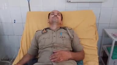 मुरादाबाद: गुलाबबाड़ी चुंगी के पास तेज रफ्तार डंपर ने 112 पीआरवी में साइड से मारी टक्कर, 3 पुलिसकर्मी हुए घायल