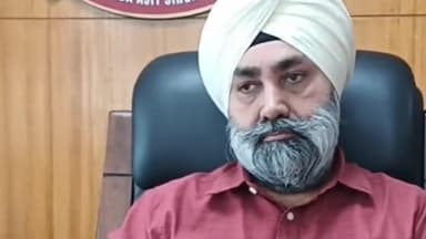 ਐਸਏਐਸ ਨਗਰ ਮੁਹਾਲੀ: ਮੀਂਹ ਦੇ ਕਾਰਨ ਮੋਹਾਲੀ 'ਚ ਹੋਏ ਨੁਕਸਾਨ ਨੂੰ ਲੈਕੇ ਡਿਪਟੀ ਮੇਅਰ ਕੁਲਜੀਤ ਬੇਦੀ ਨੇ ਦਿੱਤਾ ਸਪਸ਼ਟੀਕਰਨ