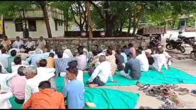 सुनेल: कृषि उपज मंडी सुनेल में भारतीय किसान संघ की बैठक हुई संपन्न, फसल खराबा मुआवजा सहित कई मुद्दों पर हुई चर्चा