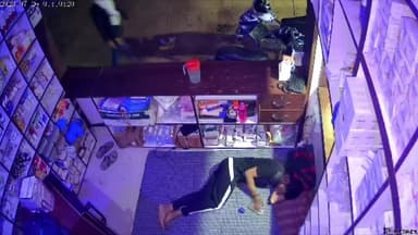 सिरोंज: लिंक रोड स्थित साईं हॉस्पिटल के सामने खड़ी स्कूटी हुई चोरी, सीसीटीवी में कैद हुई घटना