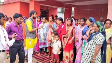 जनसंपर्क - दुलमी प्रखंड
रामगढ़ विधानसभा

#धनंजय_कुमार_पुटूस #DhananjayKumarPutush #RBSS #plants #plantation 
------