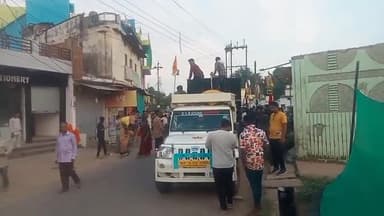 सोहागपुर: मोहर्रम पर ईरानी बाड़ा से ईरानी समुदाय के लोगों के द्वारा नगर में निकाला गया मातमी जुलूस