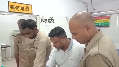 मुरादाबाद: गुलाबबाड़ी में पीआरवी में टक्कर मारने वाले डंपर चालक और डंपर मालिक को पुलिस ने किया गिरफ्तार, भेजा जेल