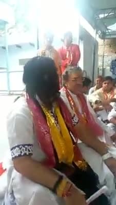 असली चेहरा,चाल,चरित्र इन बाबाओं का जो #आरक्षण के #दुष्परिणाम बताकर अपने भ्रष्टाचारी सरकार,अफसर,इंजीनियर,ठेकेदार का बचाव