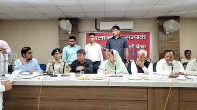 जगाधरी: महिला व बाल विकास मंत्री कमलेश डांडा की अध्यक्षता में लघु सचिवालय में ज़िला कष्ट निवारण समिति की बैठक का हुआ आयोजन