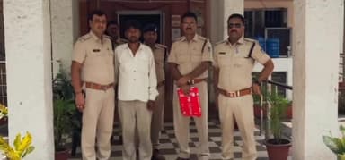 सरई: नवानगर पुलिस ने कचनी से एक आरोपी को 12 सीसी कोडीन युक्त कफ सिरप के साथ किया गिरफ्तार
