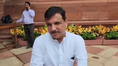 Quit ‘India’ Movement #भारत को आजाद कराने का आंदोलन था
आंदोलन के पीठ में छुरा भोंकने का काम#BJP के पुरखों ने किया था
#AAP#Sanjay_Singh