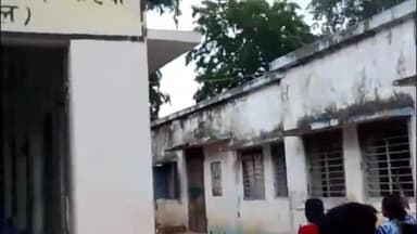 करपी: सीएचसी करपी में आशा कार्यकर्ताओं ने अपनी मांगों के समर्थन में किया प्रदर्शन, की नारेबाज़ी