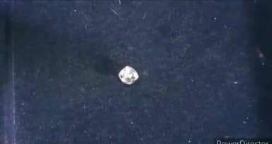 पन्ना: जरुआपुर निजी खदान क्षेत्र में किसान व उसके 9 साथियों को मिला 7 कैरेट 90 सेंट का जेम्स क्वालिटी का हीरा मिला