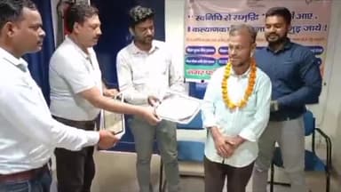 सोहागपुर: बैंक ऑफ इंडिया बैंक शहडोल शाखा परिसर में बैंक स्टाफ एवं पालिका के कर्मचारियों ने स्ट्रीट वेंडरों को किया सम्मानित