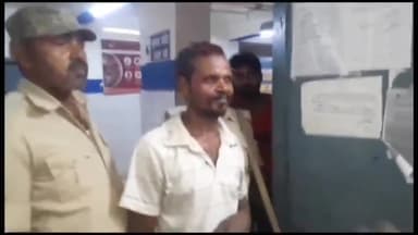 अररिया: हरियाबारा से शराब पीकर हंगामा कर रहे एक व्यक्ति को पुलिस ने किया गिरफ्तार न्यायालय के समक्ष किया पेश