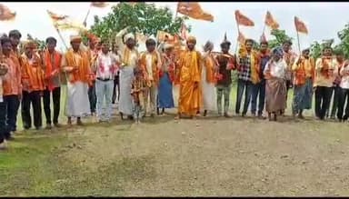 भगवानपुरा: कान्यापानी गुजरबावडी काबरी सहित आदि ग्रामों के शिवभक्तों ने कामोद तक निकाली शिवपंथ कावड़ यात्रा