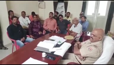 मेड़ता: पुलिस थाना मेड़ता सिटी में मोहर्रम के पर्व को लेकर सीएलजी की बैठक का हुआ आयोजन, कई मुद्दों पर की गई चर्चा