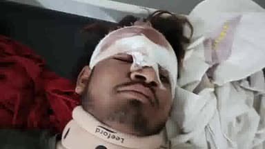 छतरपुर नगर: पंचमपुर रोड पर दो बाइकों की भिड़ंत में बाइक सवार दोनों युवक हुए घायल, जिला अस्पताल में भर्ती