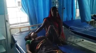 खगड़िया: रासोंक में जलावन निकालने के दौरान महिला को जहरीले सांप ने काटा, महिला हुई जख्मी