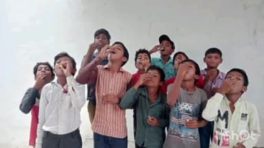 गुना नगर: आयुष विभाग ने गुना जिले के मलेरिया प्रभावित गांव मे मलेरिया से बचाव की होम्योपैथिक दवा मलेरिया ऑफ 200 का किया वितरण