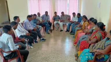 पीरटांड: पीरटांड़ मुखिया संघ की एक अहम बैठक का आयोजन मधुबन स्थित यात्री निवास में किया गया