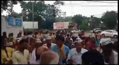 सागर नगर: भैंसा पहाड़ी पर पानी की समस्या को लेकर आम आदमी पार्टी सागर ने रैली निकाल कलेक्टर कार्यालय पर किया प्रदर्शन, सौंपा ज्ञापन