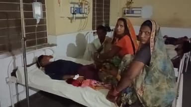 दातागंज: न्योली गांव के पास बाइक अनियंत्रित होकर खाई में गिरी 3 लोग घायल हुए