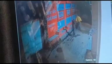 शाहबाद: कस्बाथाना में तीन चोर सीसीटीवी में कैद, लाखों रुपये के जेवरात लेकर भागे चोर