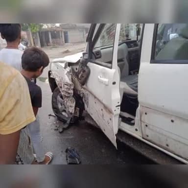 Truck ne Scorpio mari takkar#satha#eastchamparan