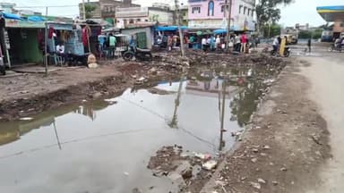 सिरोंज: लिंक रोड पर सड़क निर्माण कार्य रुकने से व्यापारी हो रहे परेशान,एसडीएम के आश्वासन के बाद भी नही हुआ निर्माण कार्य शुरू