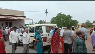 नकटा बस्ती में धर्मांतरण की शिकायत की गई, दोनों पक्षों ने मंदिर हसौद थाने में दिया आवेदन