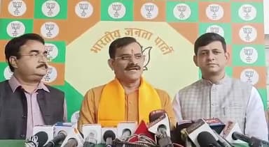 हुज़ूर: शिवाजी नगर स्थित बीजेपी कार्यालय में हुई घोषणा पत्र समिति की बैठक पर बोले बीजेपी प्रदेशाध्यक्ष वीडी शर्मा