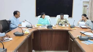 रायबरेली: रायबरेली बचत भवन में जिलाधिकारी की अध्यक्षता में एनसीओआरडी की जिला स्तरीय कमेटी की बैठक संपन्न