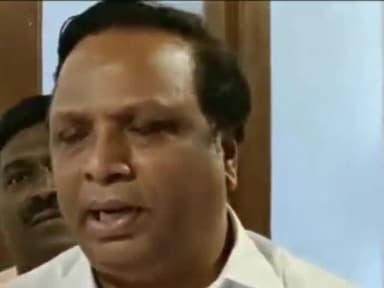 बाजारात आलेल्या चायनिज मूर्तींवर सरसकट बंदीची मागणी आम्ही केलीय, भाजप मुंबई अध्यक्ष आशिष शेलार यांची मुंबईत प्रतिक्रिया