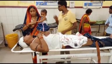 रायबरेली: सहर के कैनाल रोडपर तेज रफ्तार अज्ञात वाहन ने बाइक सवार 22 वर्षीय युवक को मारी टक्कर गंभीर रूप से घायल जिला अस्पताल भर्ती