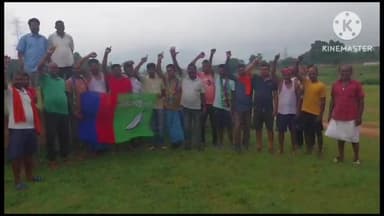 पतरातू: पतरातु पालू पंचायत में हल्ला बोल कार्यक्रम को लेकर आजसू पार्टी ने बैठक कर किया जनसंपर्क