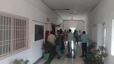 सोहागपुर: पुलिस अधीक्षक कार्यालय में जनसुनवाई कार्यक्रम किया गया आयोजित, पुलिस अधीक्षक ने सुनी लोगों की समस्याएं