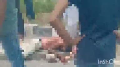 आगरा: थाना सिकंदरा क्षेत्र स्थित हाईवे पर अनियंत्रित ट्रक रेलिंग को तोड़ते हुए दो बाइक सवारों पर पलटा,वीडियो वायरल