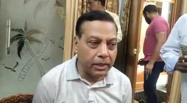 अलवर: पूर्व विधायक बनवारी लाल सिंघल ने अपने निवास मोती डूंगरी पर की प्रेस वार्ता क्या कहा उन्होंने सुनिए।