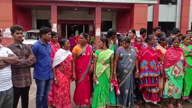 कोंडागांव: सहायक सचिव नारायण देवागन पर जनगणना के दौरान पात्र हितग्राहियों को अपात्र करने का मूलमुला वासियों ने लगाया गंभीर आरोप