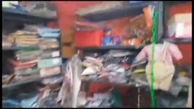 कानपुर: अहिरवा में चोरों ने गारमेंट की दुकान से की एक लाख रुपए के सामान की चोरी