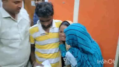 धौलपुर: इस्लामपुर में मृतकों के आश्रितों को सौंपे गए ₹10-10 लाख के चेक, मोहर्रम पर करंट से तीन युवकों की हो गई थी मौत