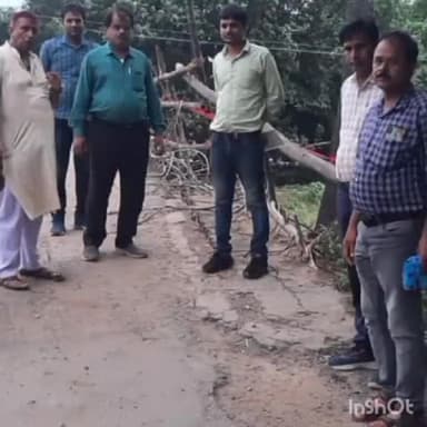 कलेर: मेहंदिया स्थित सोन नहर पुल का कार्यपालक अभियंता ने किया निरीक्षण, यथाशीघ्र क्षतिग्रस्त पुल का होगा निर्माण