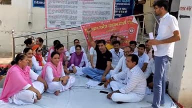 करणपुर: श्रीकरणपुर राजस्थान नर्सेज संयुक्त संघर्ष समिति ने 11 सूत्री मांगों को लेकर सीएचसी के समक्ष दिया धरना, सौंपा ज्ञापन